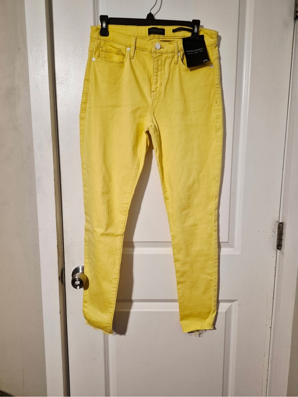 Banana Republic size 29 L High-Rise Yellow Women's Skinny Jeans